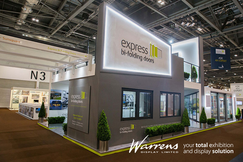 Warrens_Display_Custom-Exhibition-Stand_Express-Bi-Folding-Doors